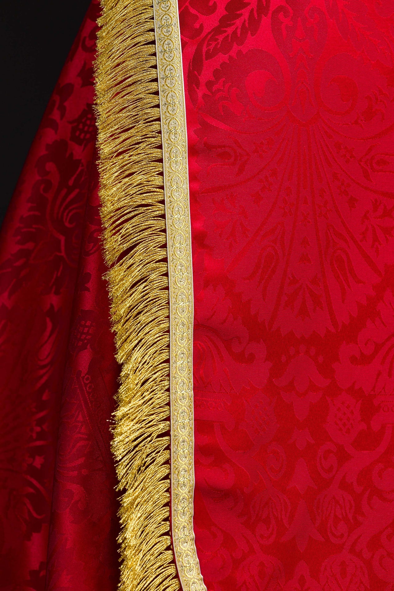 Piviale romano in tessuto jacquard – Rosso