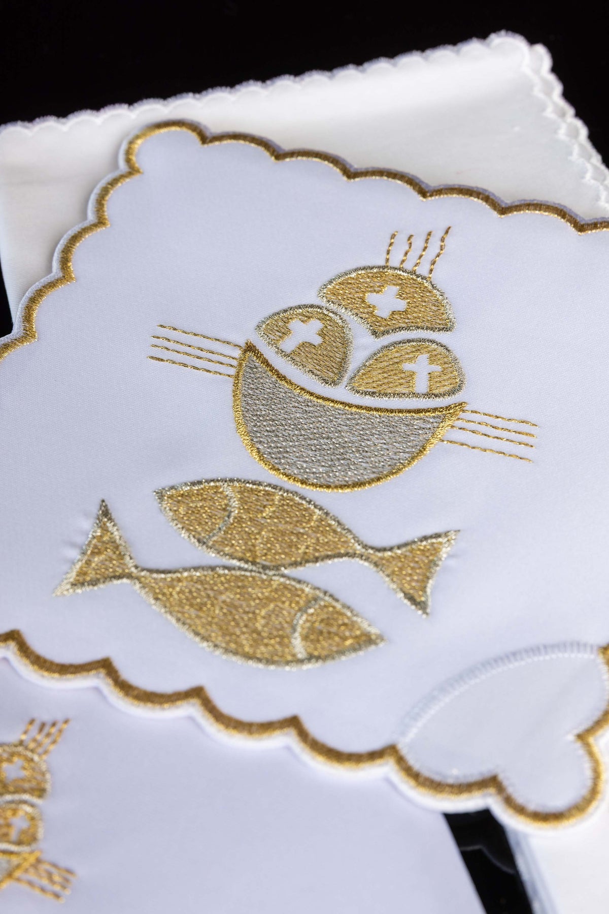 Servizio Messa ricamato Pane con Pesce
