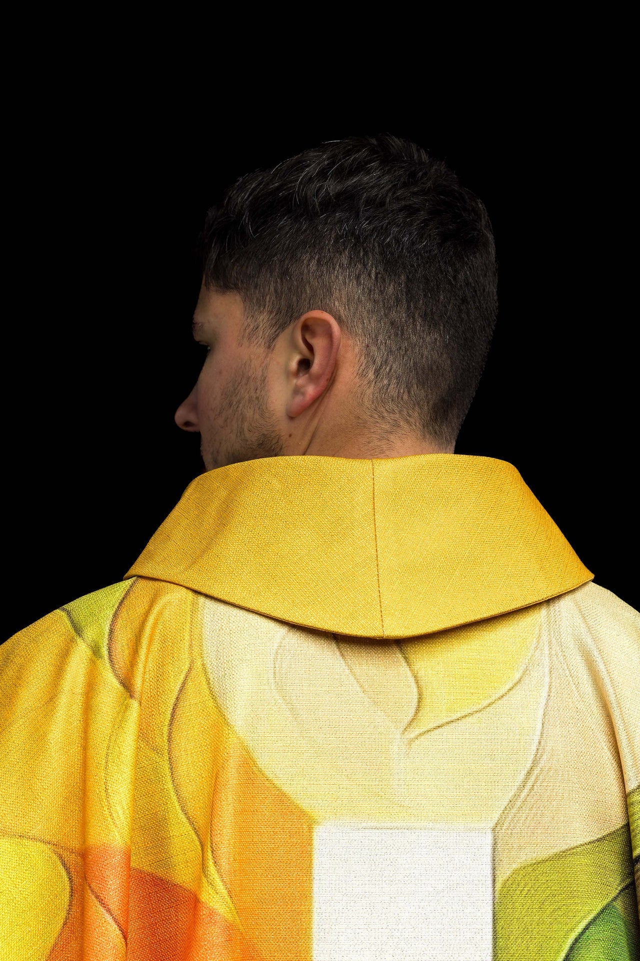 Casula stampata multicolore con motivo della croce