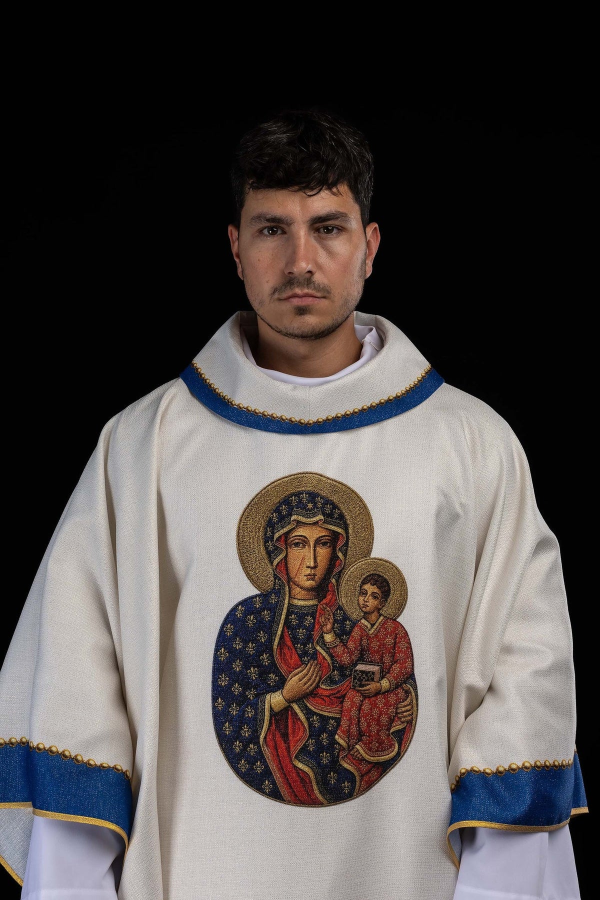 Casula stampata con l'immagine della Madonna di Częstochowa