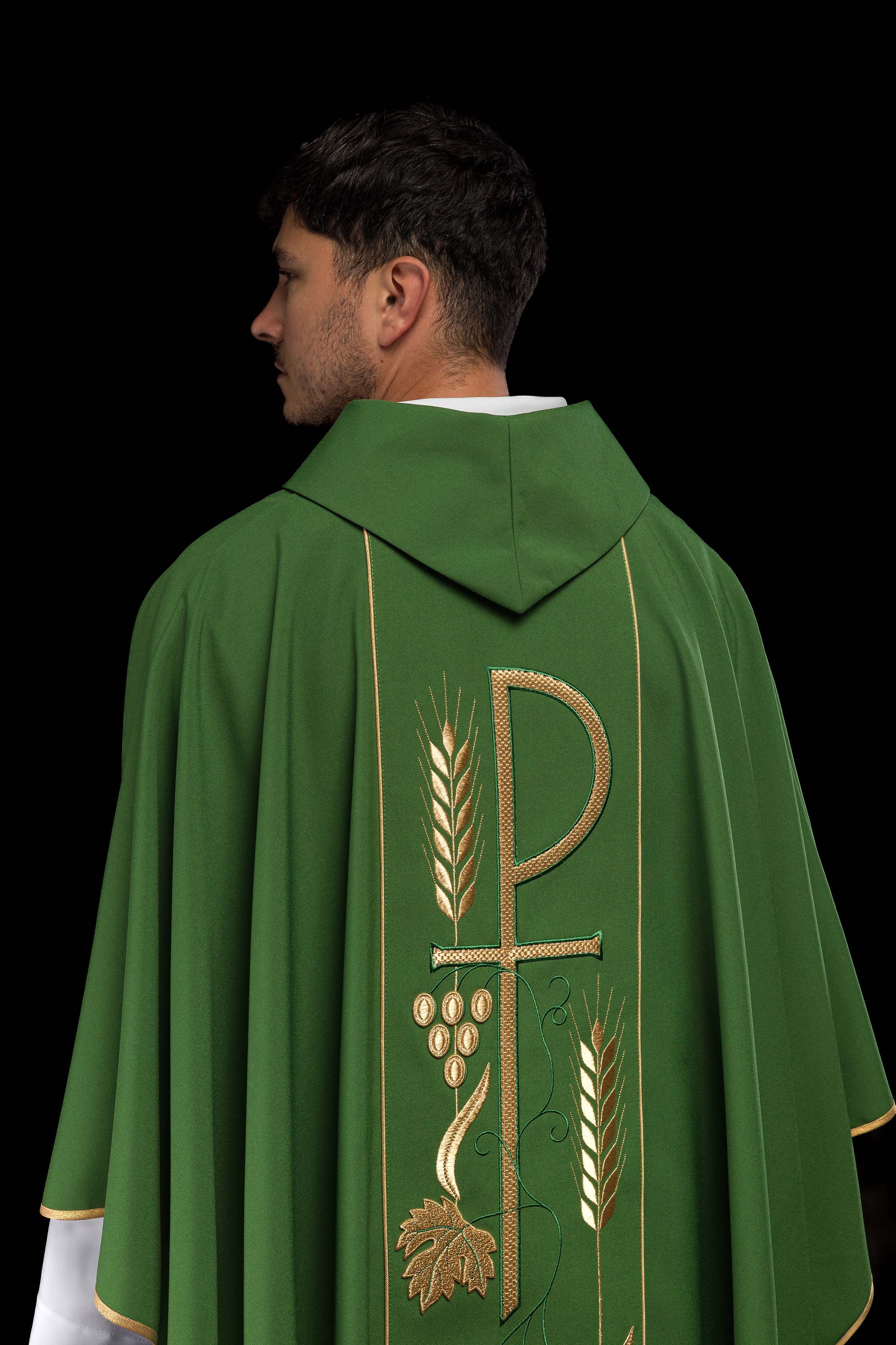 Casula Verde con ricamo Calice e IHS