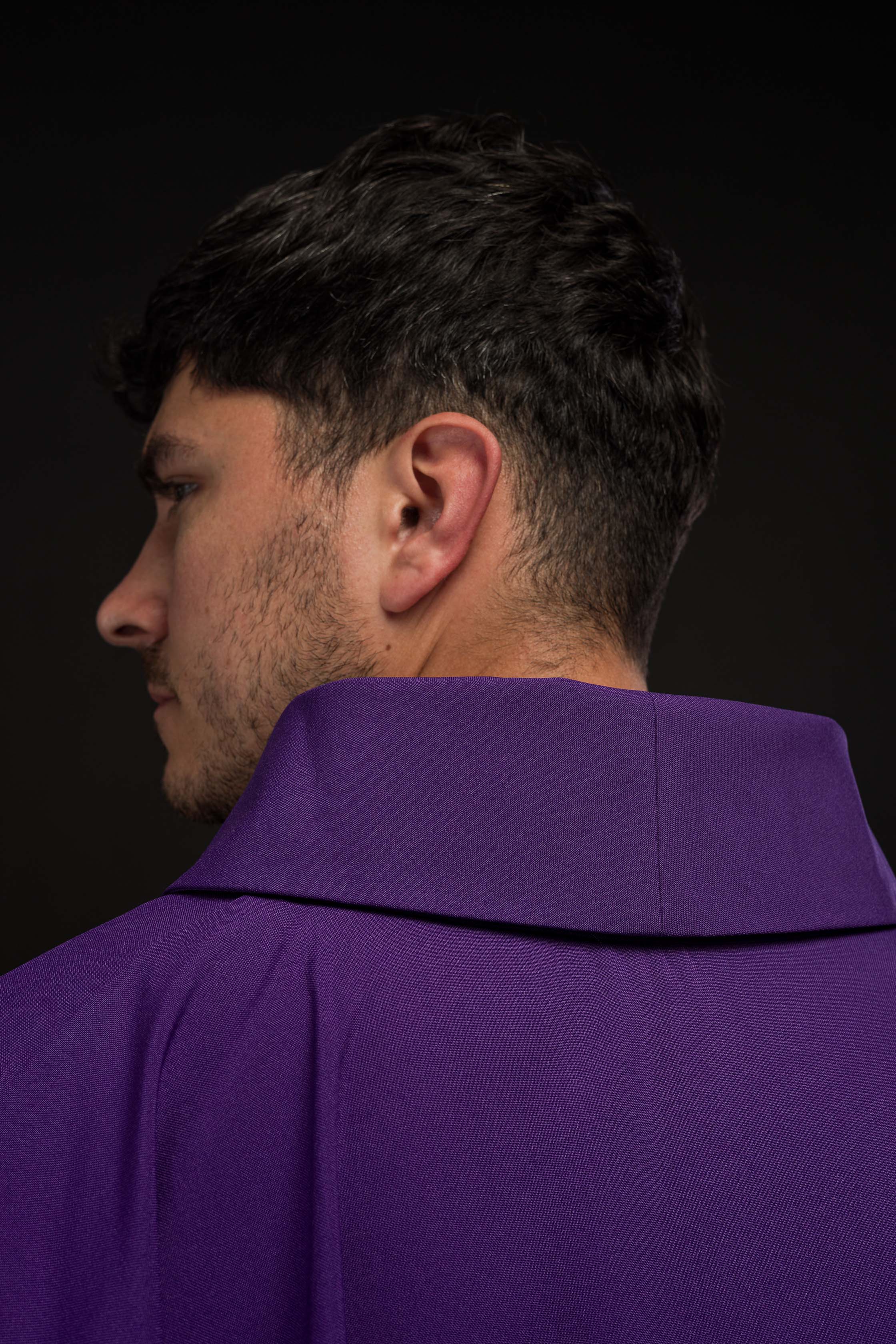Casula Viola con ricamo dorato della Croce