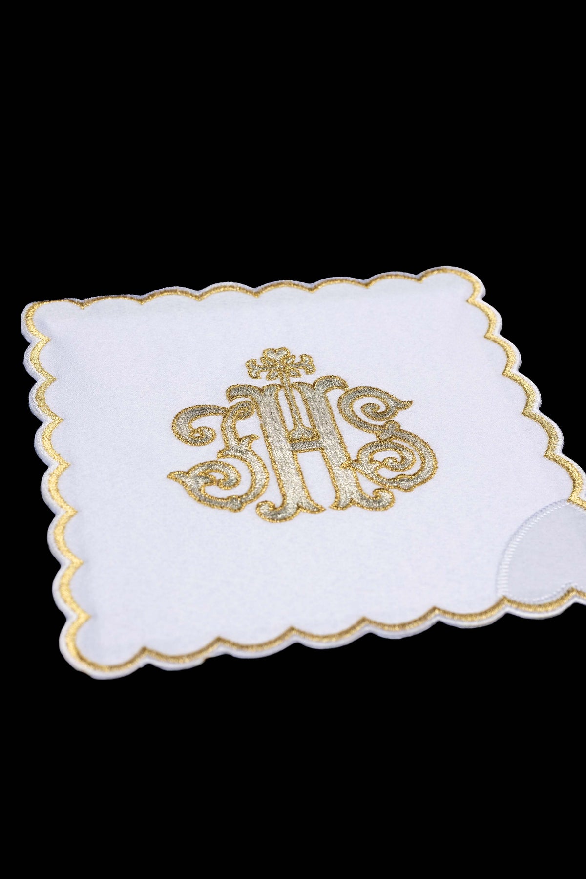 Set di quattro palle da calice ricamate con motivo IHS