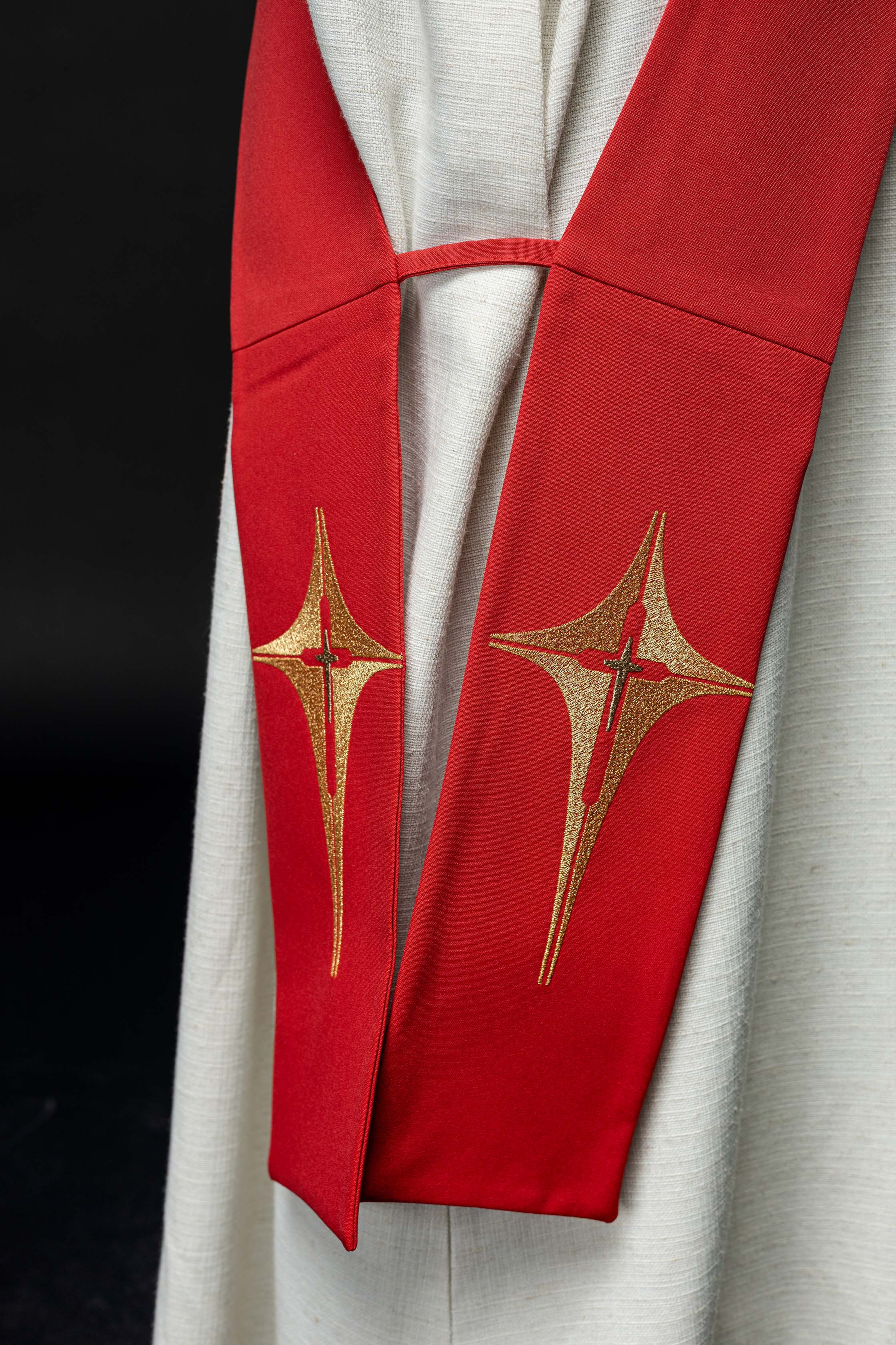 Stola diaconale Croce ricamata Rossa