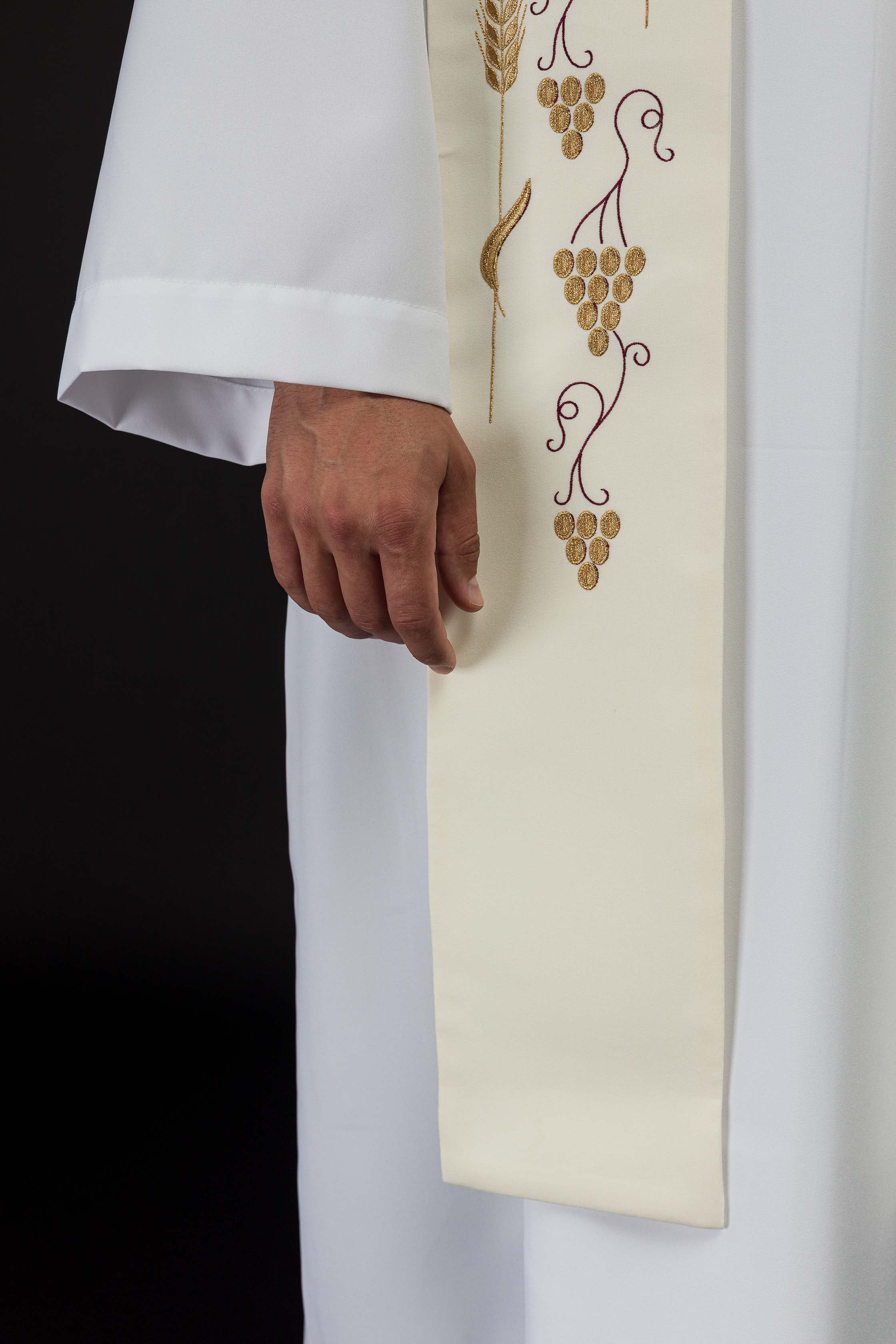 Stola sacerdotale écru ricamata con croce e uva