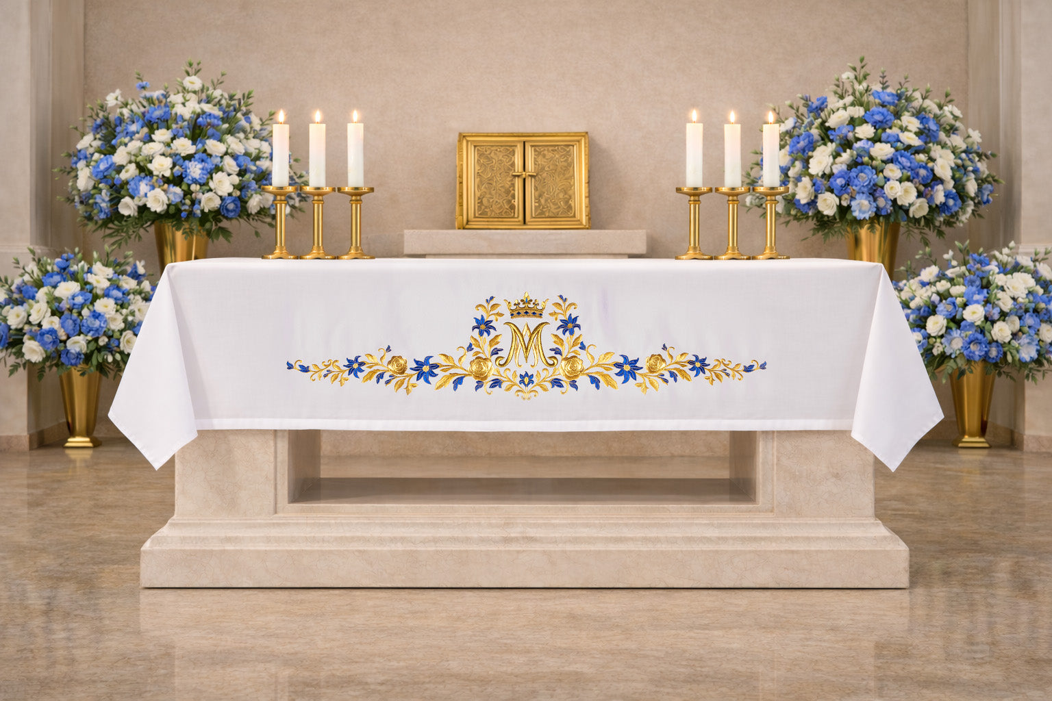 Tovaglia d’altare con simbolo mariano ricamato