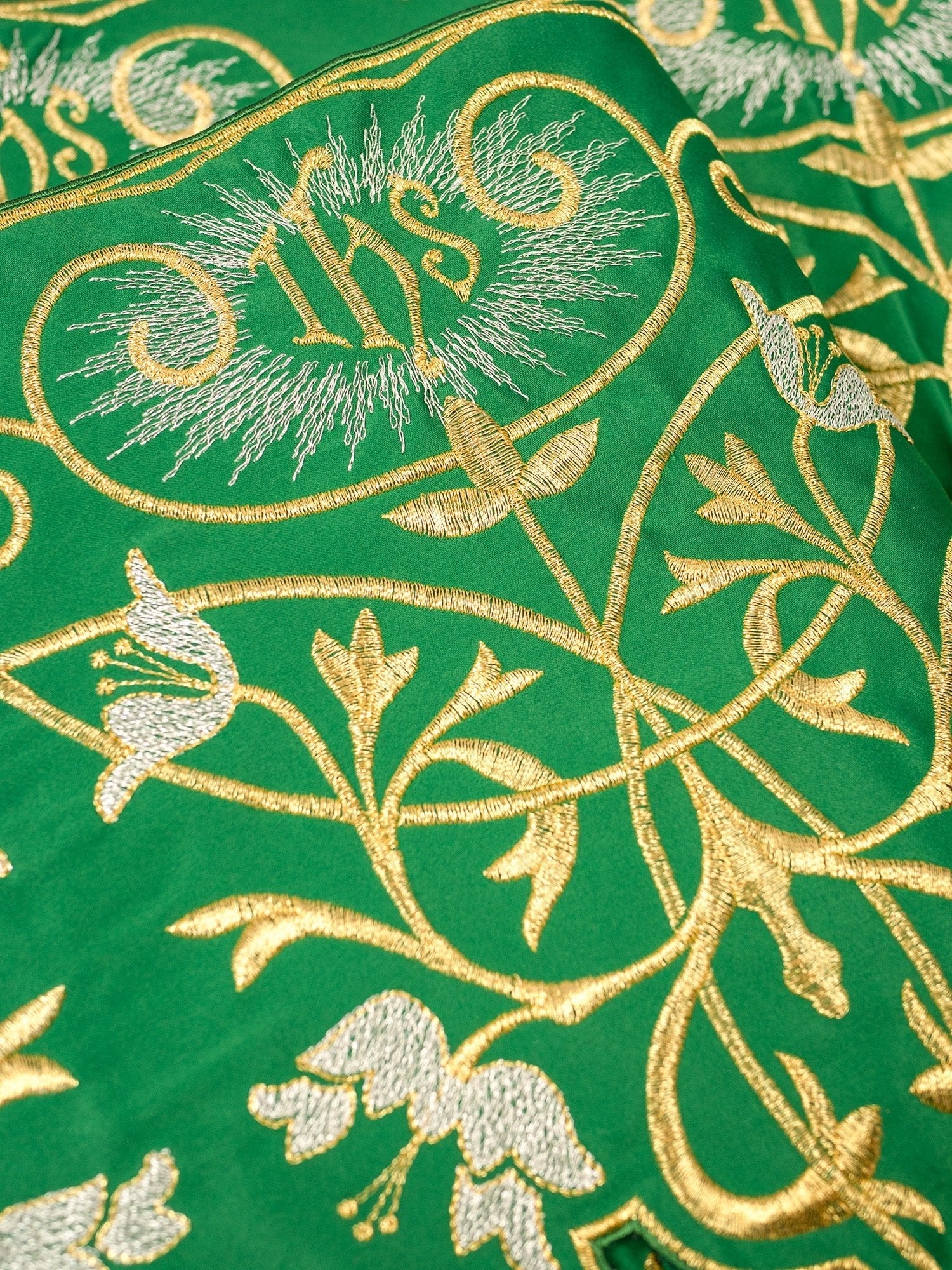 Balza per tovaglia d'altare con monogramma IHS a colori verde KOM/037/01 27cm 3,5m - PERILPRETE.IT
