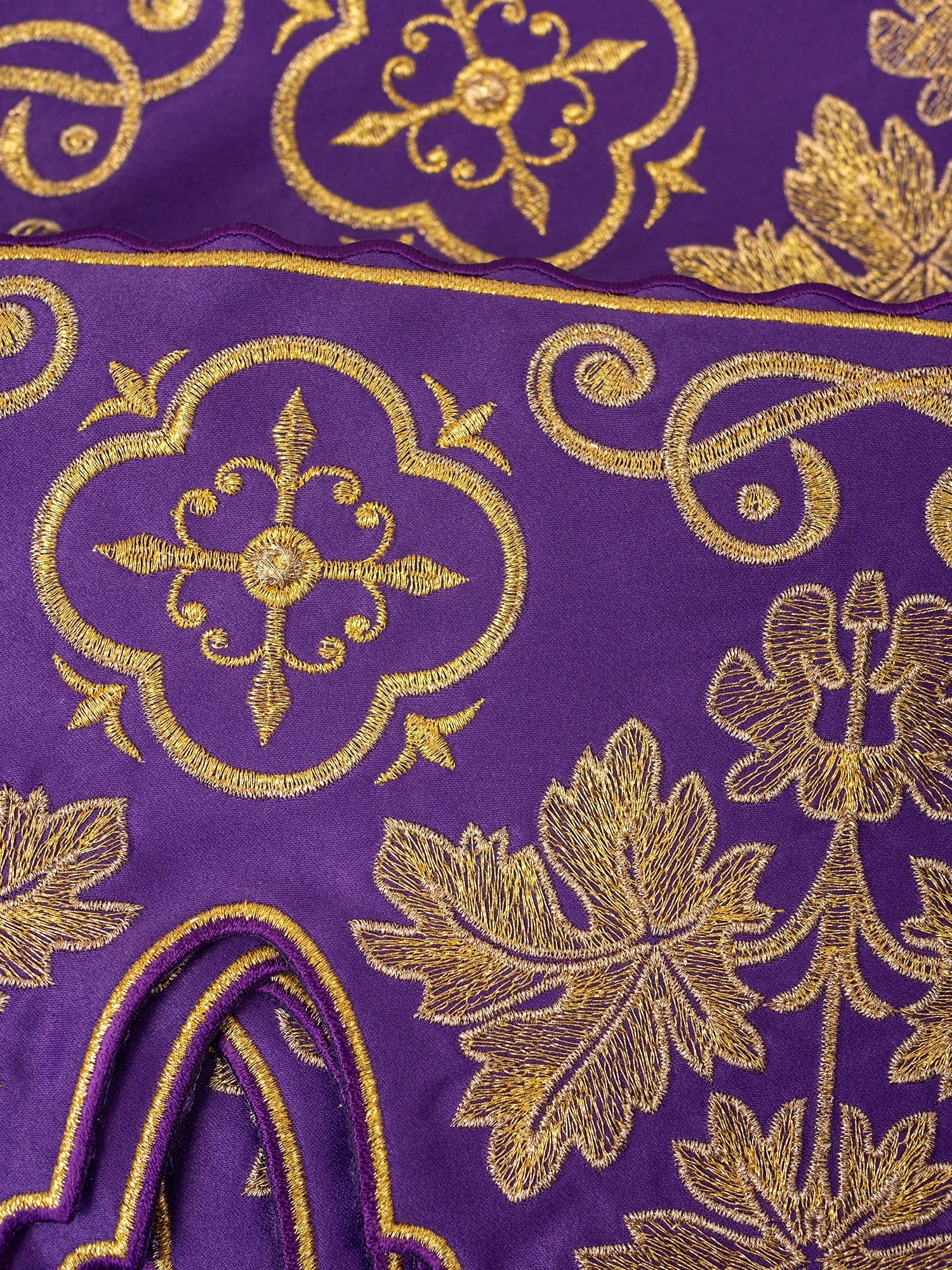 Balza per tovaglia d'altare con ricamo frontale Croce Viola KOM/039/03 19cm 3,5m - PERILPRETE.IT