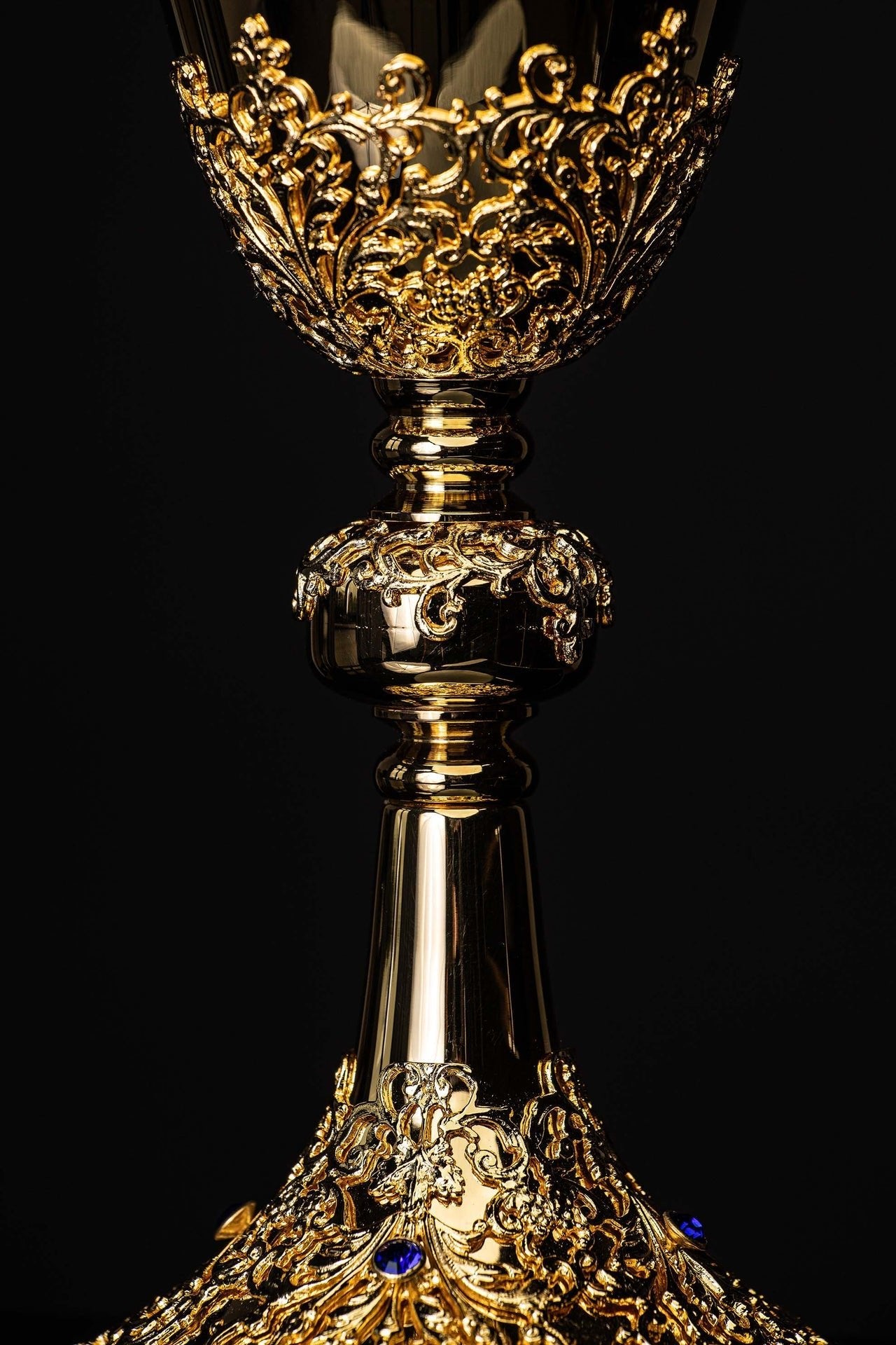 Calice da Messa artigianale dorato decorato con zaffiri KNR/0219 22CM - PERILPRETE.IT