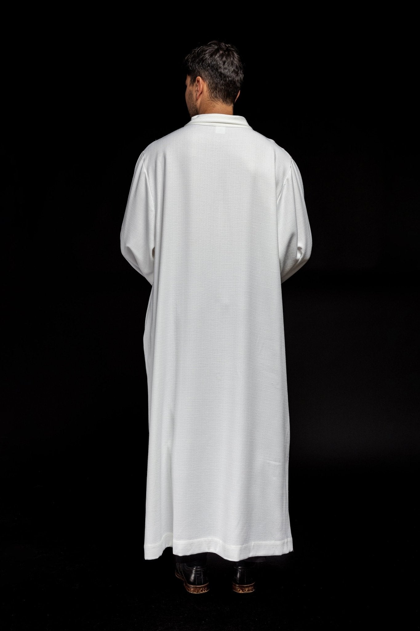 Camice da sacerdote in lino bianco, realizzato in tessuto a trama naturale KAB/031/04/49 135cm/164cm - PERILPRETE.IT
