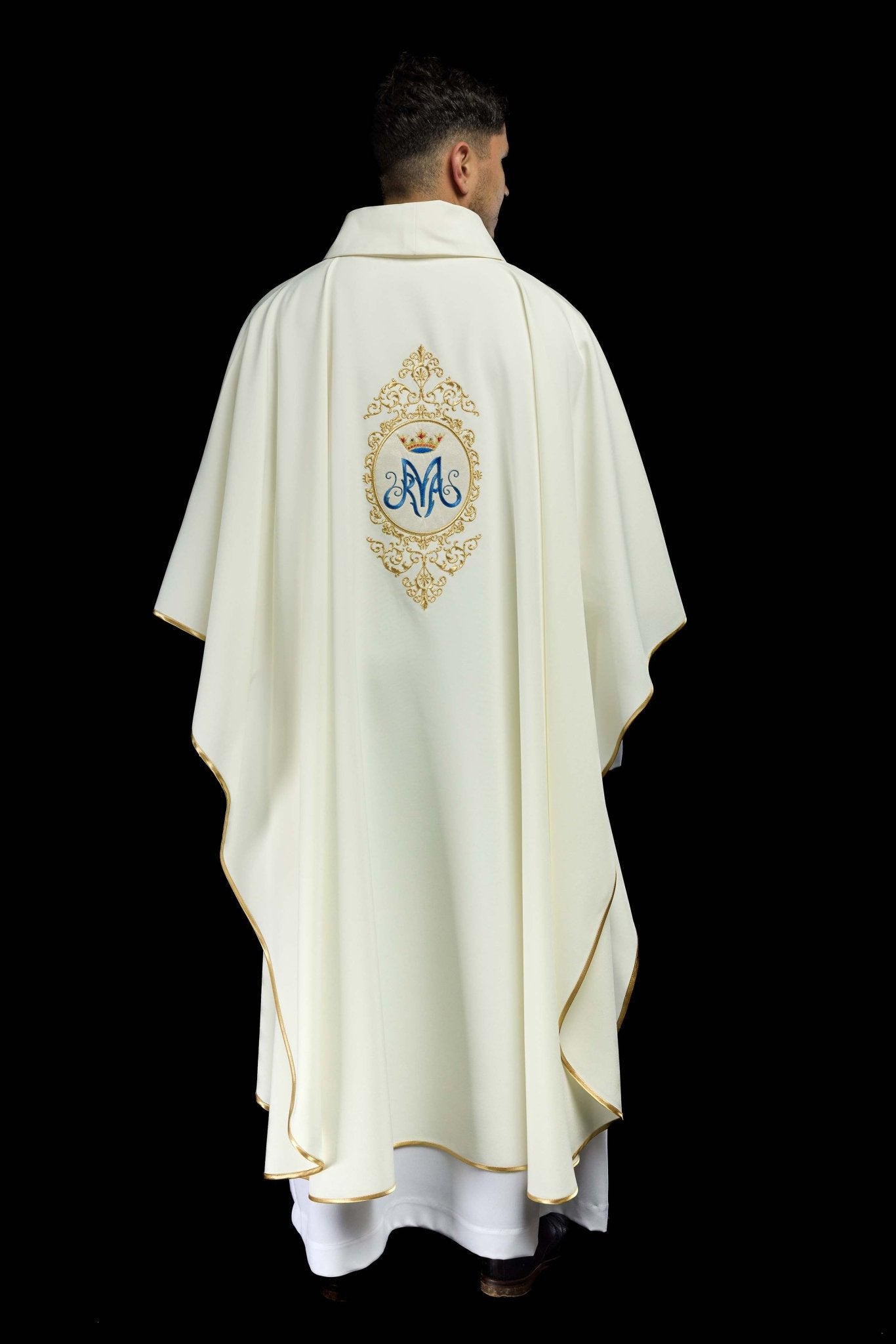Casula con motivo mariano contornato da ricami dorati KOR/232/05/12 ECRU - PERILPRETE.IT