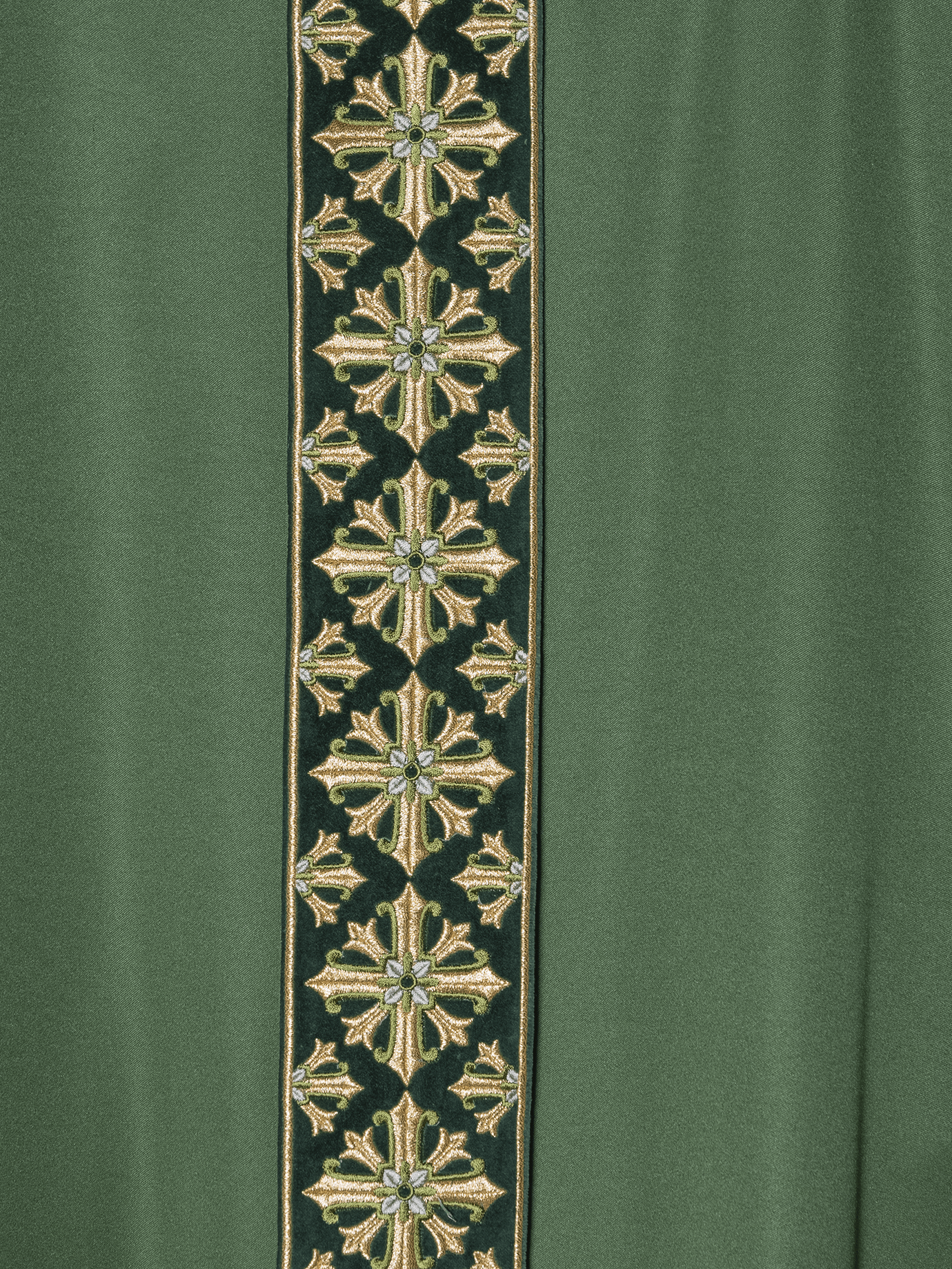 Casula con ricamo lucido in colore verde LE/7026/01 - PERILPRETE.IT