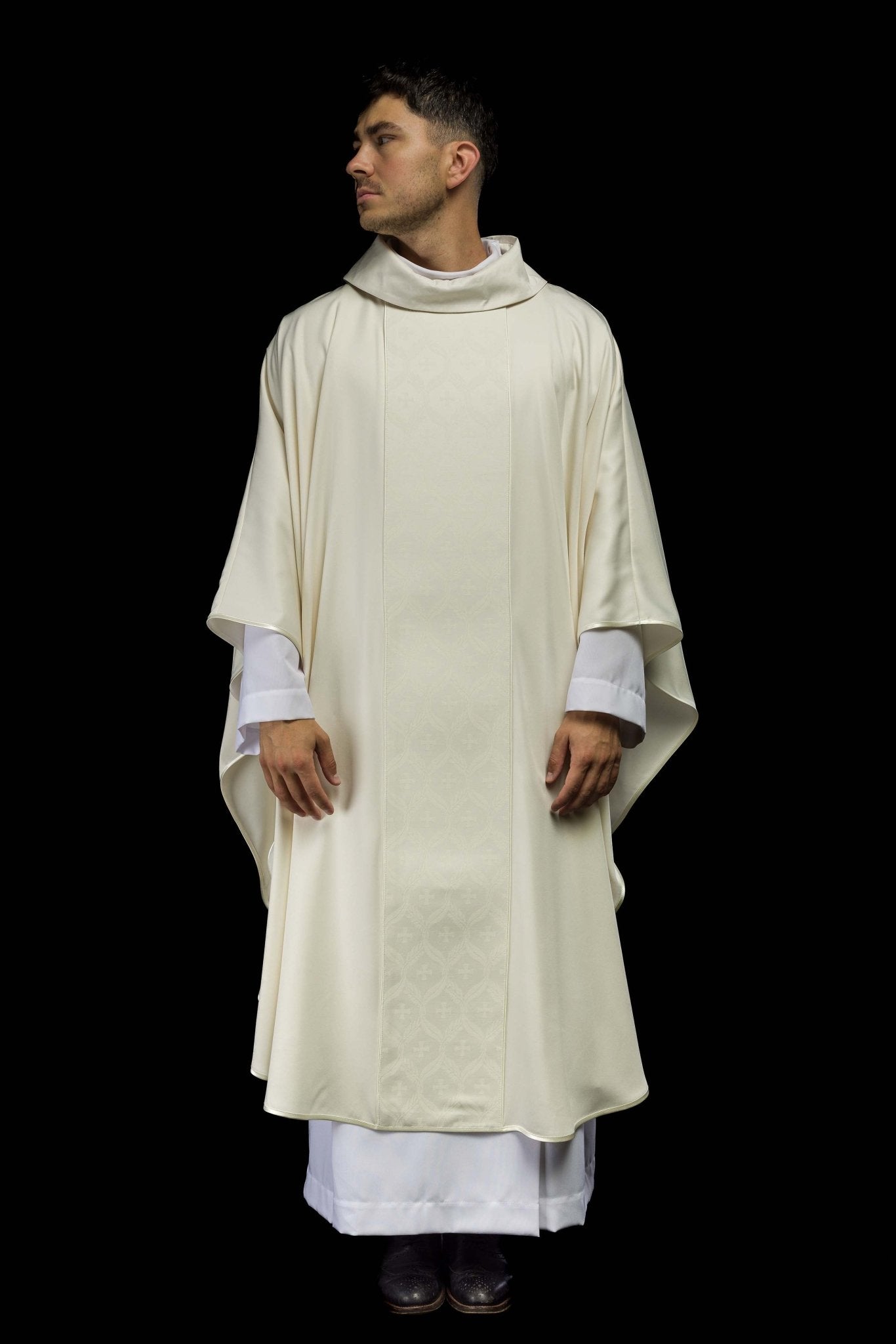 Casula écru con banda jacquard decorata con croci KOR/402/05/53 - PERILPRETE.IT