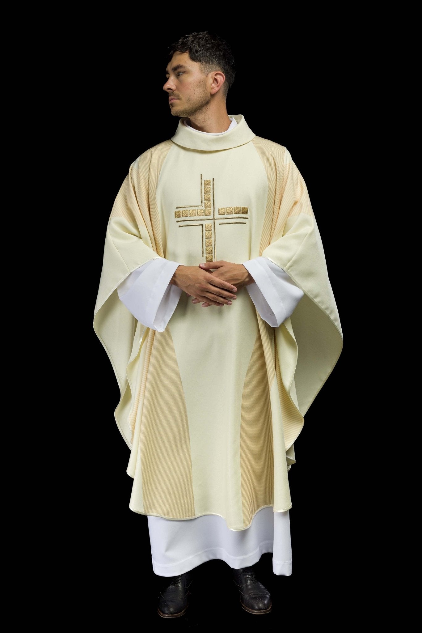 Casula Écru con Croce ricamata HA7036-05 ECRU - PERILPRETE.IT