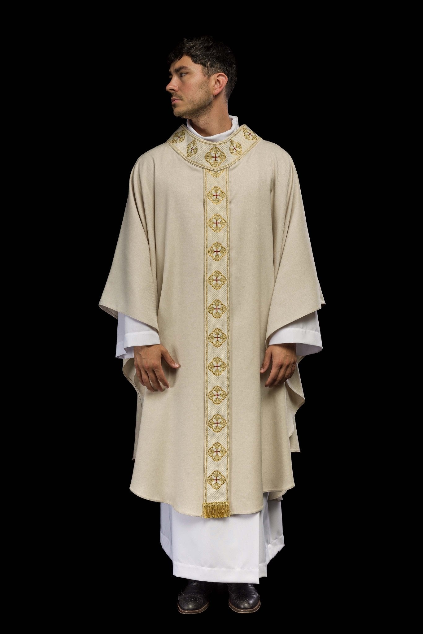 Casula in ecru con cintura ricamata e collo incrociato S-7069-05-70 - PERILPRETE.IT