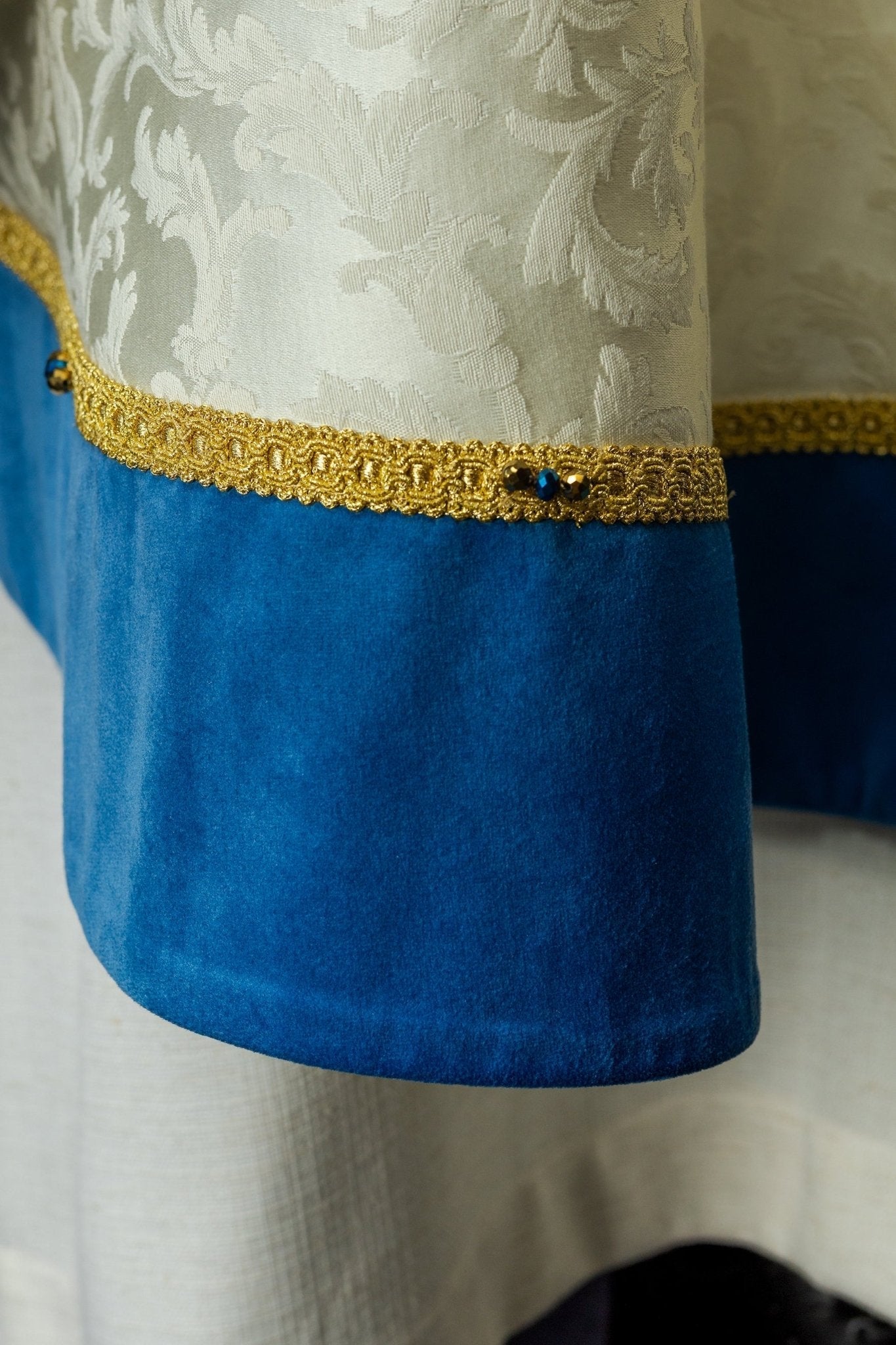 Casula mariana fatta a mano con pietre naturali Handmade 7006 HM/7006/05/88 - PERILPRETE.IT