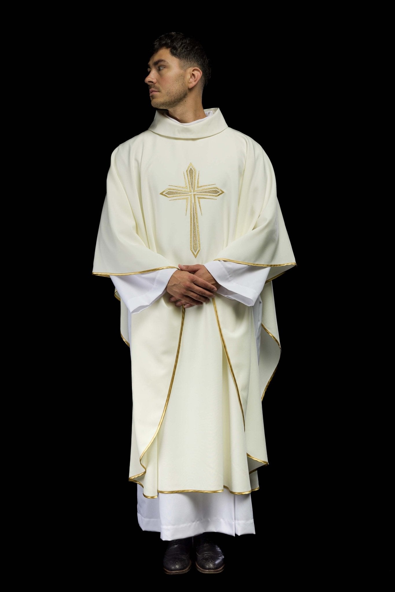 Casula ricamata con motivo della Santa Croce KOR/037/05/12 ECRU - PERILPRETE.IT