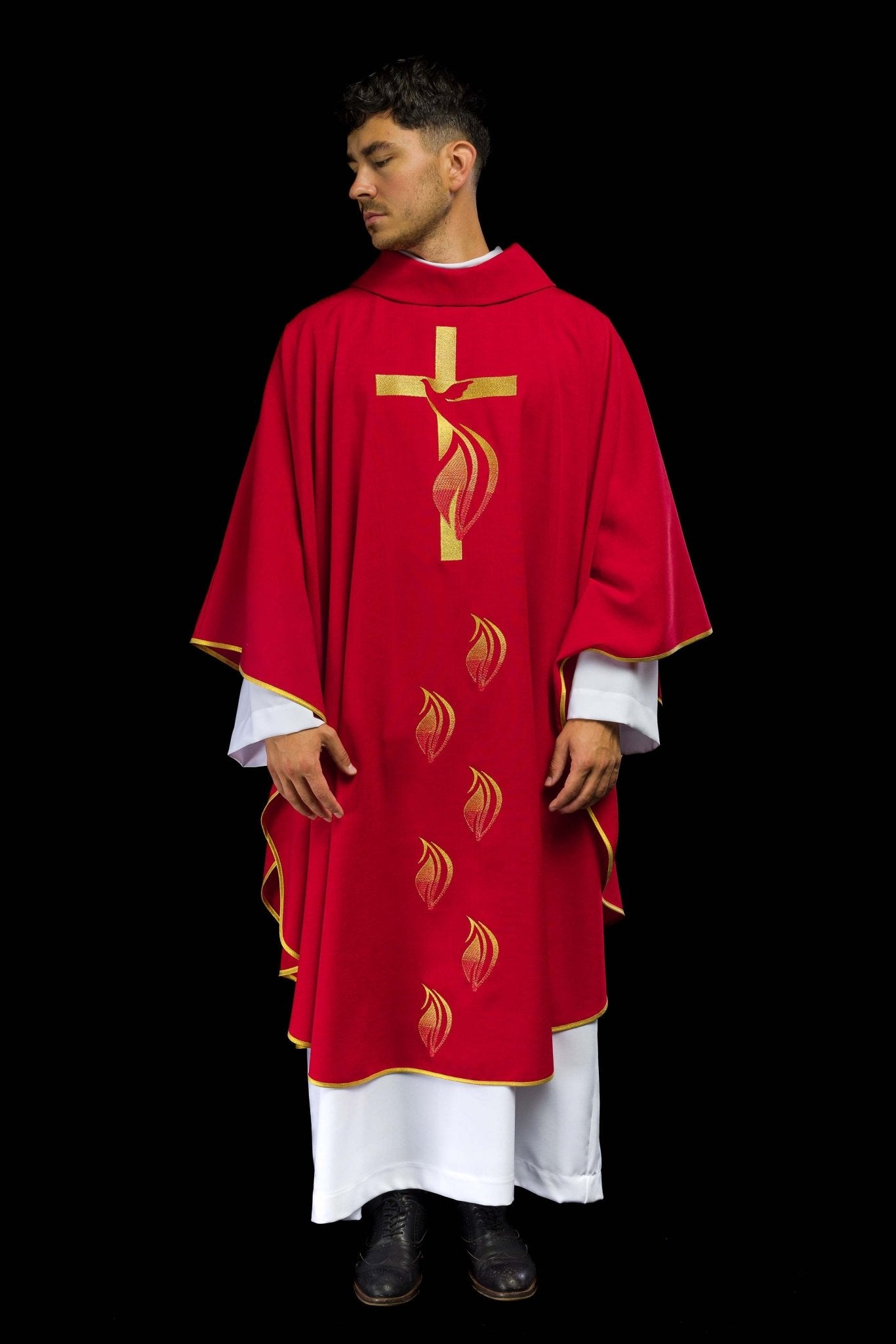 Casula rossa e ricamo dello Spirito Santo KOR/216/02/62 CZERWONY - PERILPRETE.IT