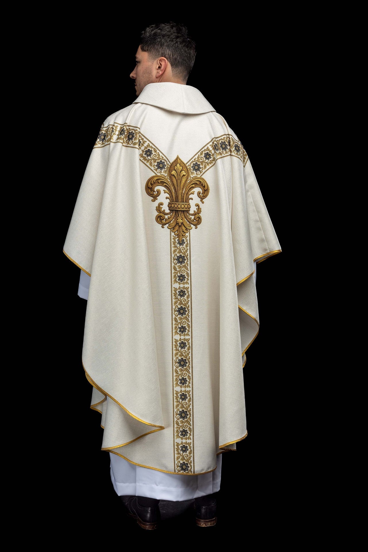 Casula stampata con l’immagine della Madonna Immacolata KOD/7007/05/40 - PERILPRETE.IT
