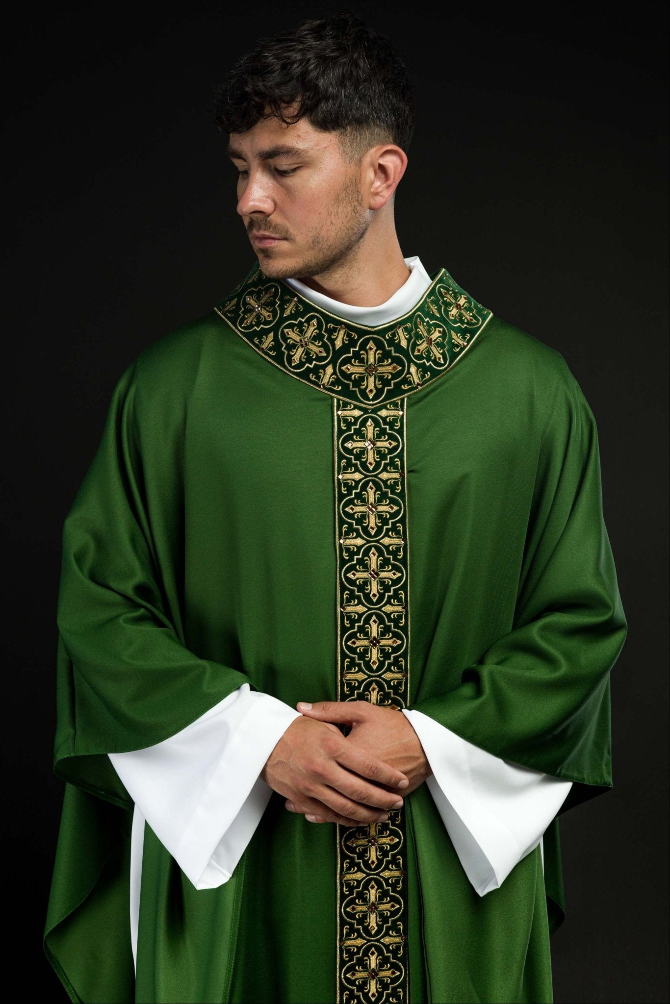 Casula Verde con Stolone ricamato motivo Croce LE/7104/01 - PERILPRETE.IT