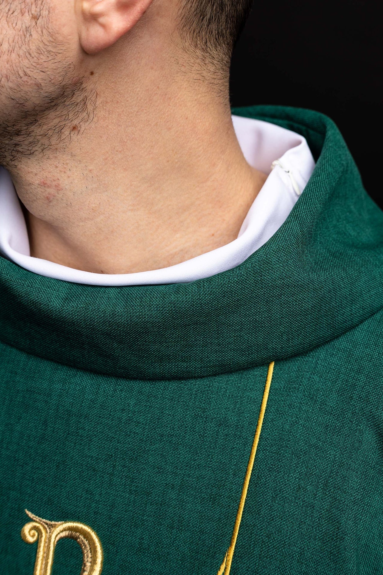Casula verde con stolone ricamato Pax LE/7050/01 - PERILPRETE.IT