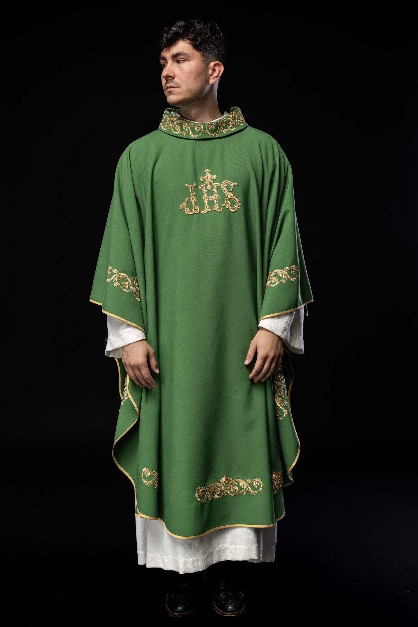 Casula Verde ricamata IHS KOR/157/01/01 ZIELONY - PERILPRETE.IT