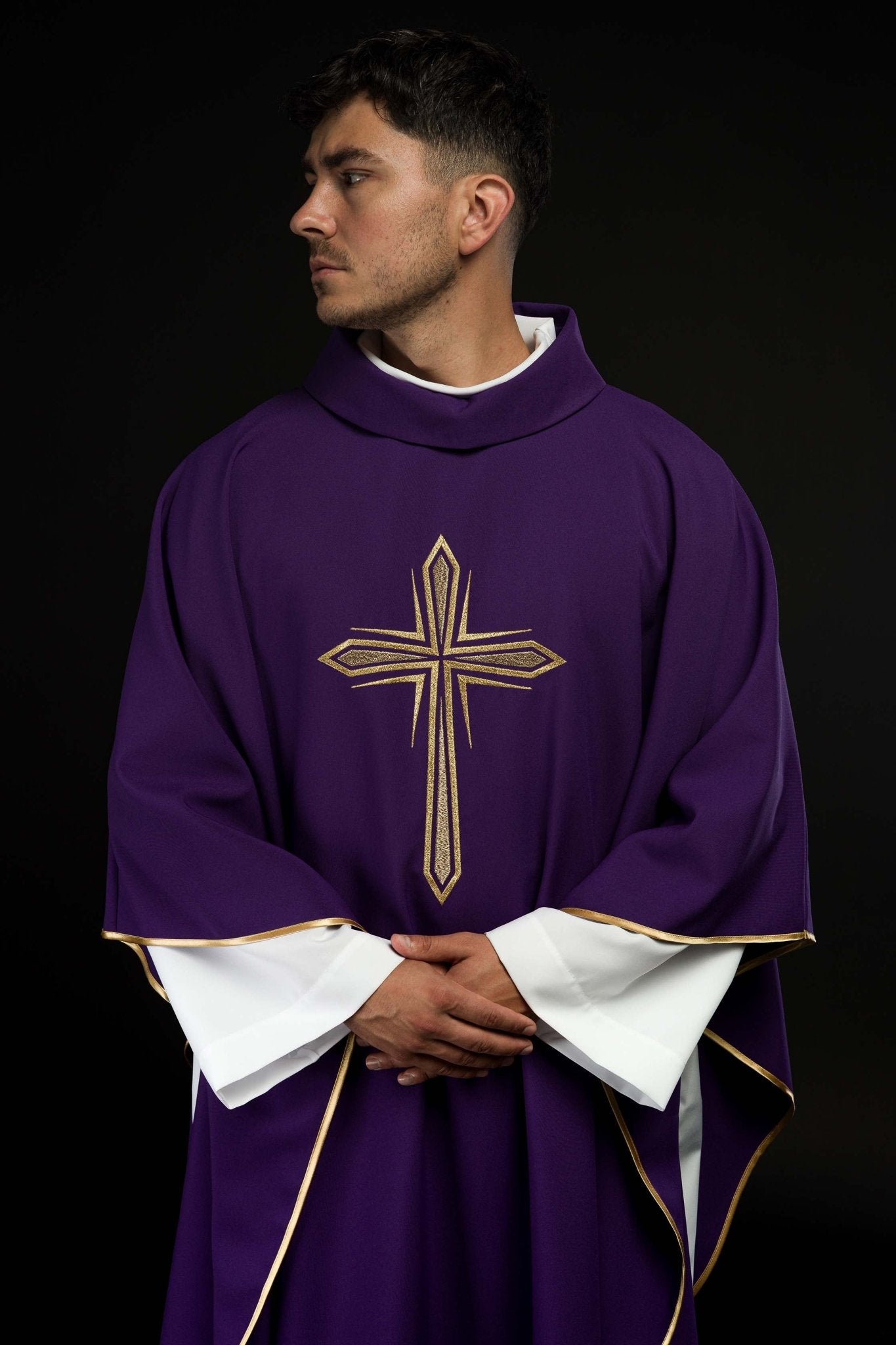 Casula Viola con ricamo della Croce KOR/037/03/12 FIOLET - PERILPRETE.IT