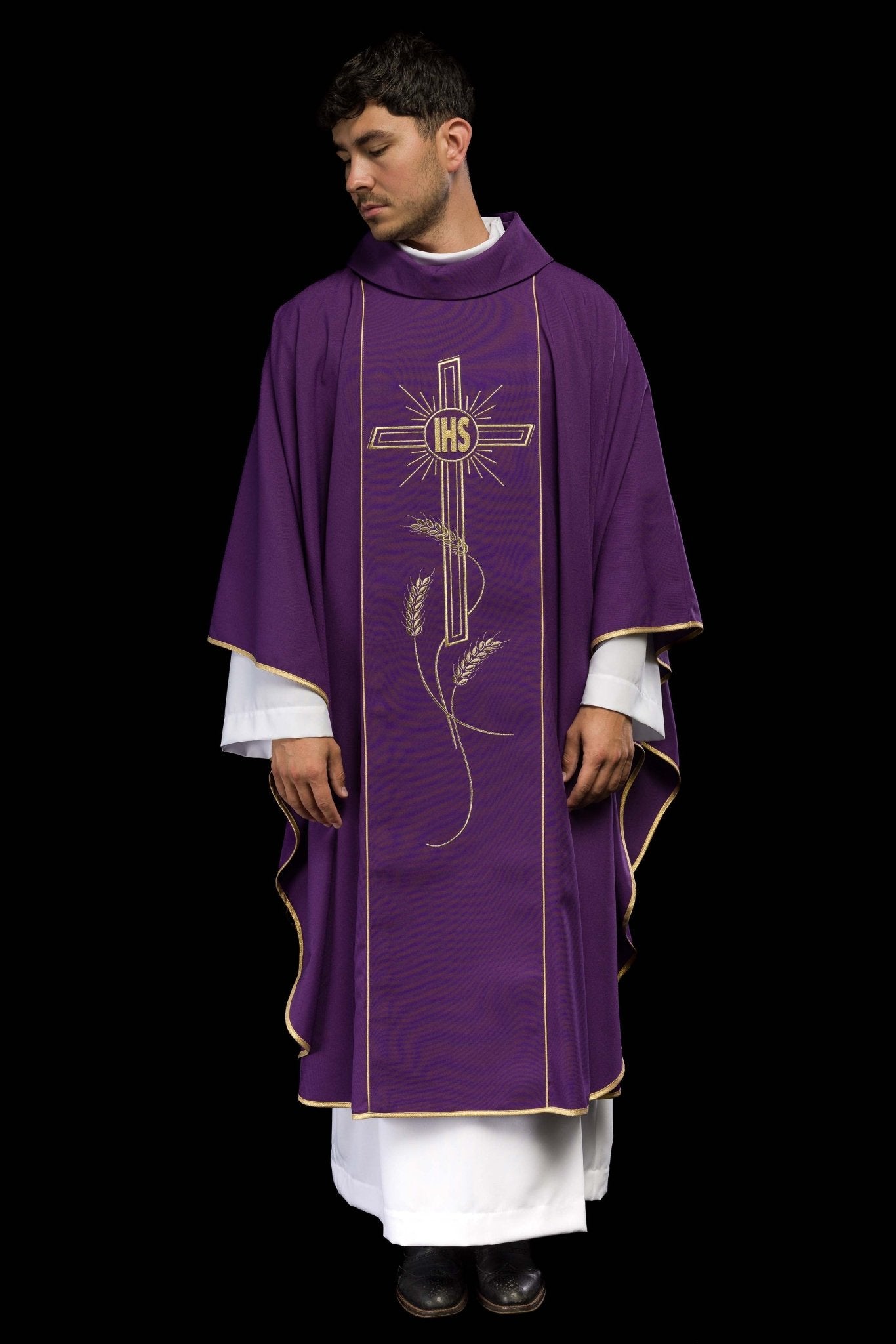 Casula Viola con ricamo dorato Croce e IHS KOR/074/03/01 FIOLET - PERILPRETE.IT
