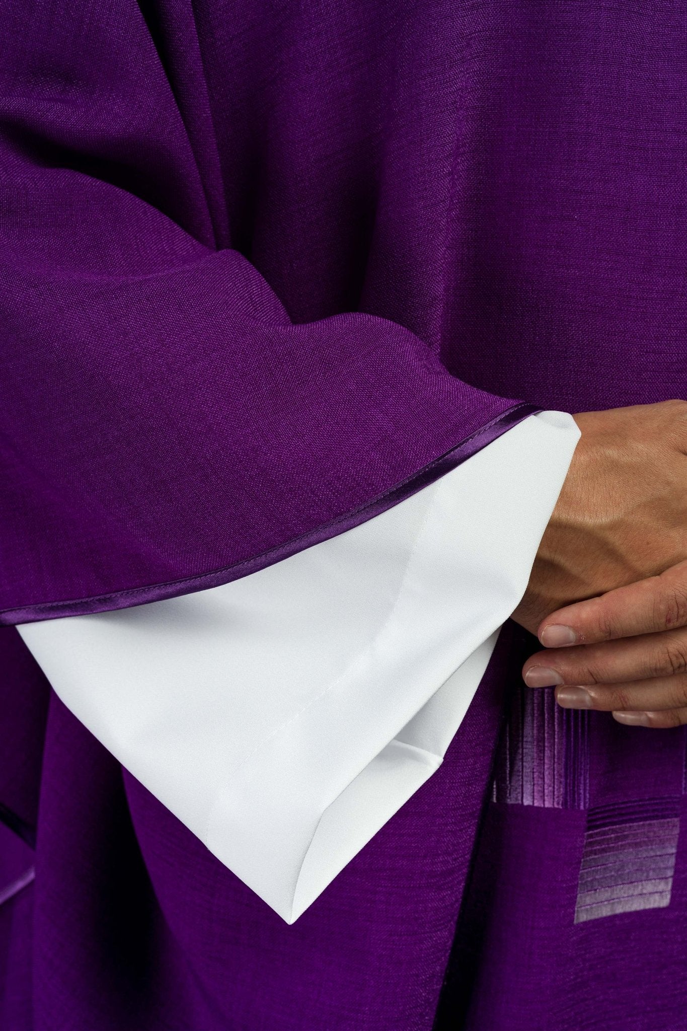 Casula viola ricamata con croci HA7033-03 FIOLET - PERILPRETE.IT