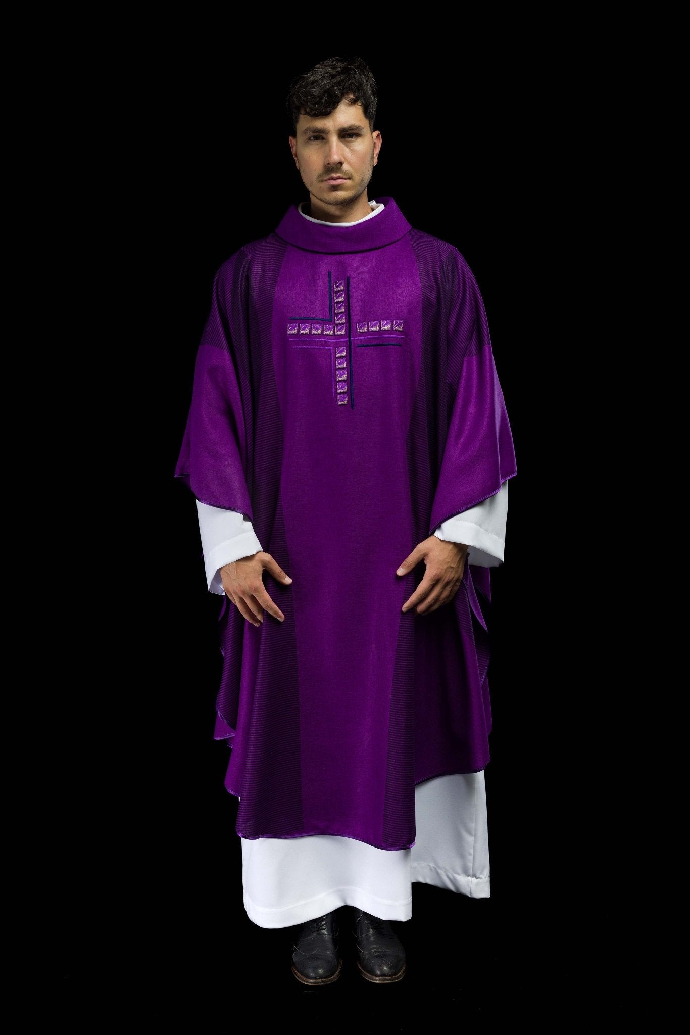 Casula Viola ricamo Croce HA7036-03 FIOLET - PERILPRETE.IT