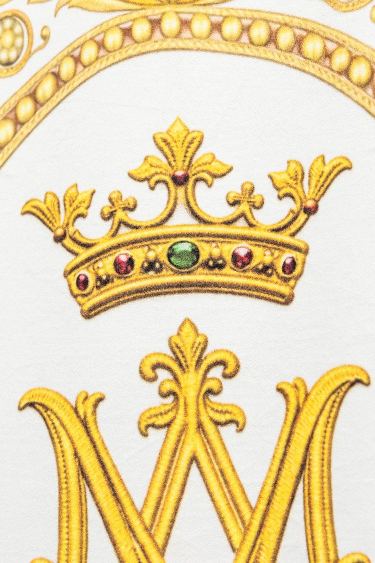 Chorągiew drukowana dwustronna z wizerunkiem Matki Bożej Wniebowziętej i monogramem