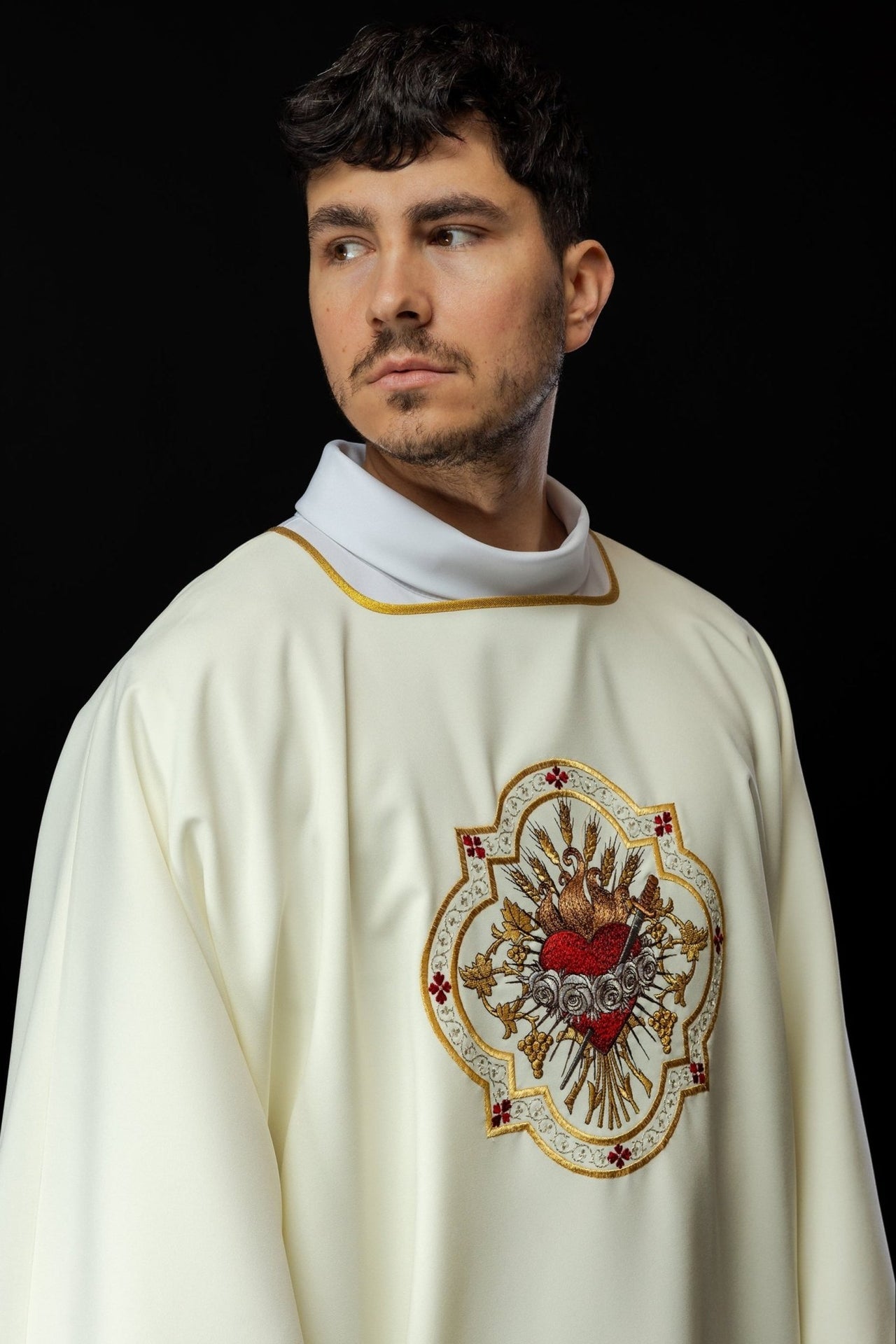 Dalmatyka z motywem Serca Maryi