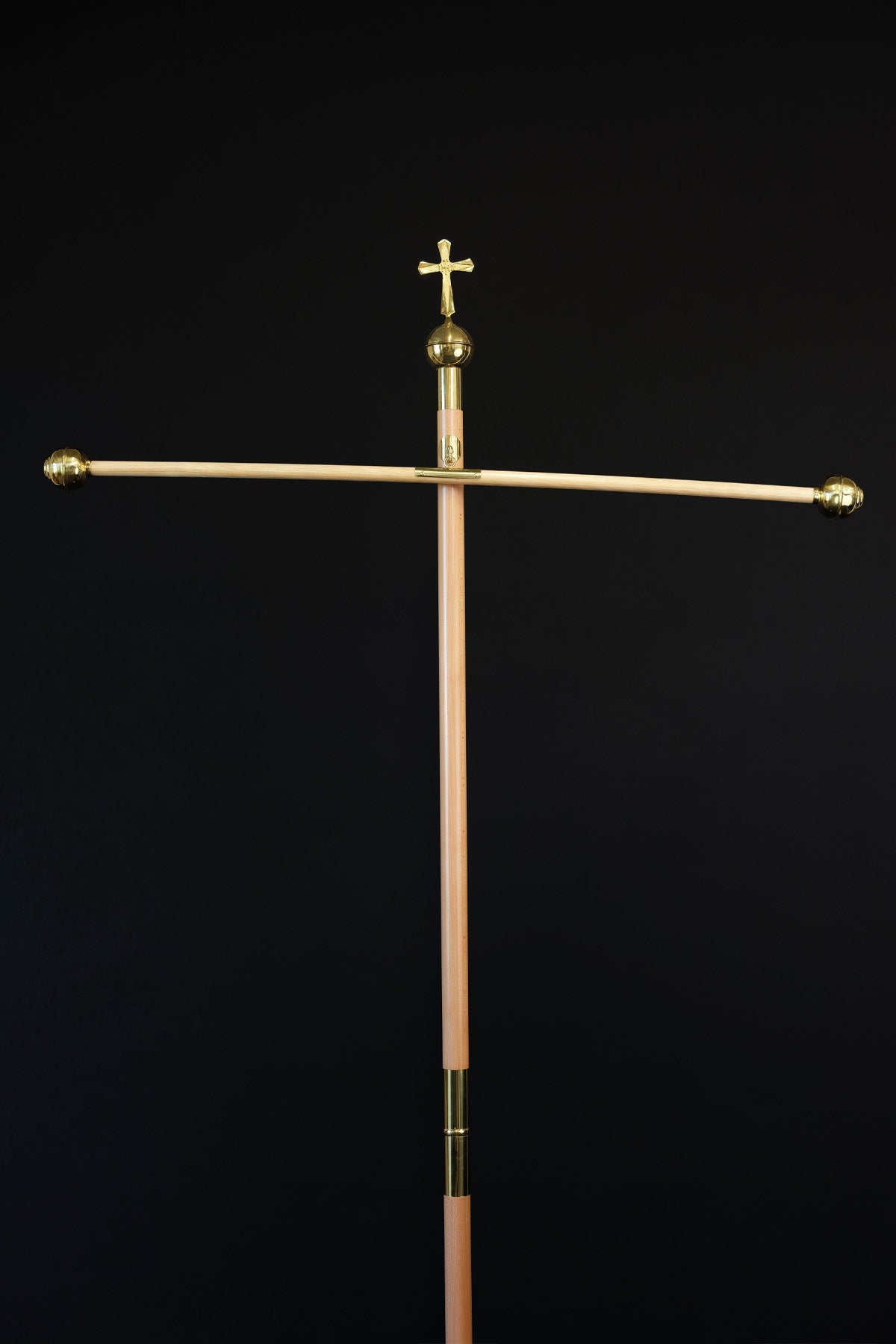 Asta per stendardo liturgico in legno chiaro