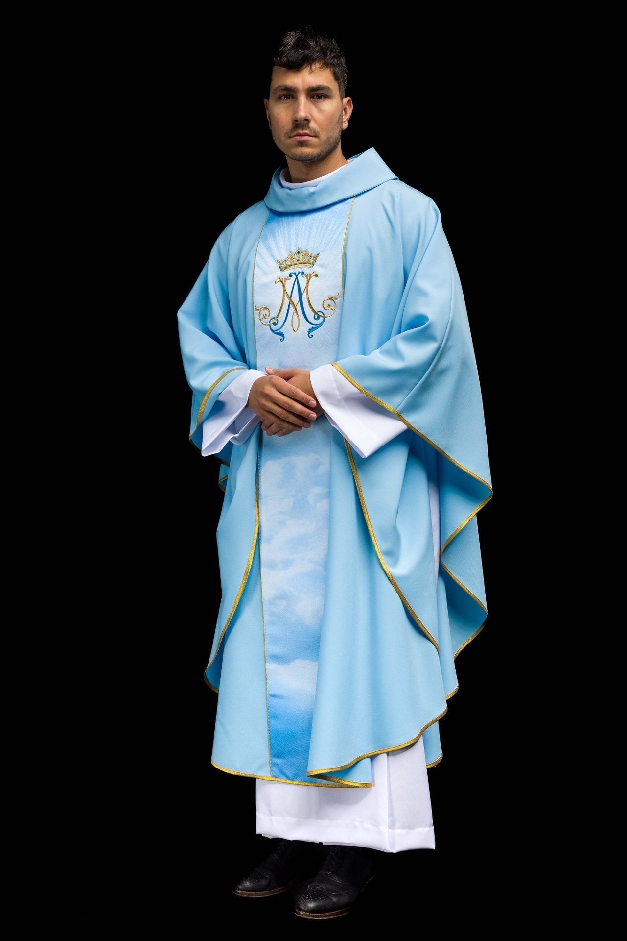 Niebieski ornat liturgiczny Maryjny z pasem sublimowanym i haftowanym