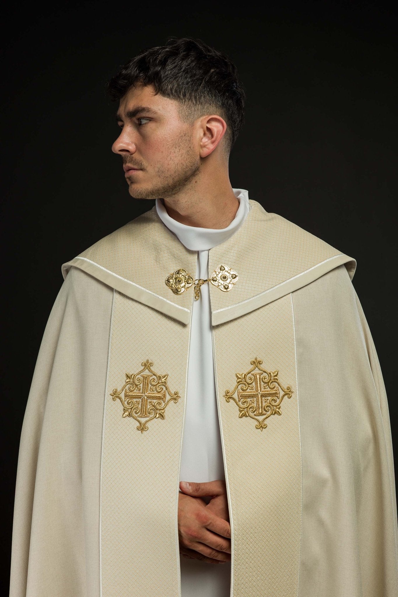 Piviale liturgico con banda in velluto écru e ricamo di croci LE/3029/05 145 cm - PERILPRETE.IT