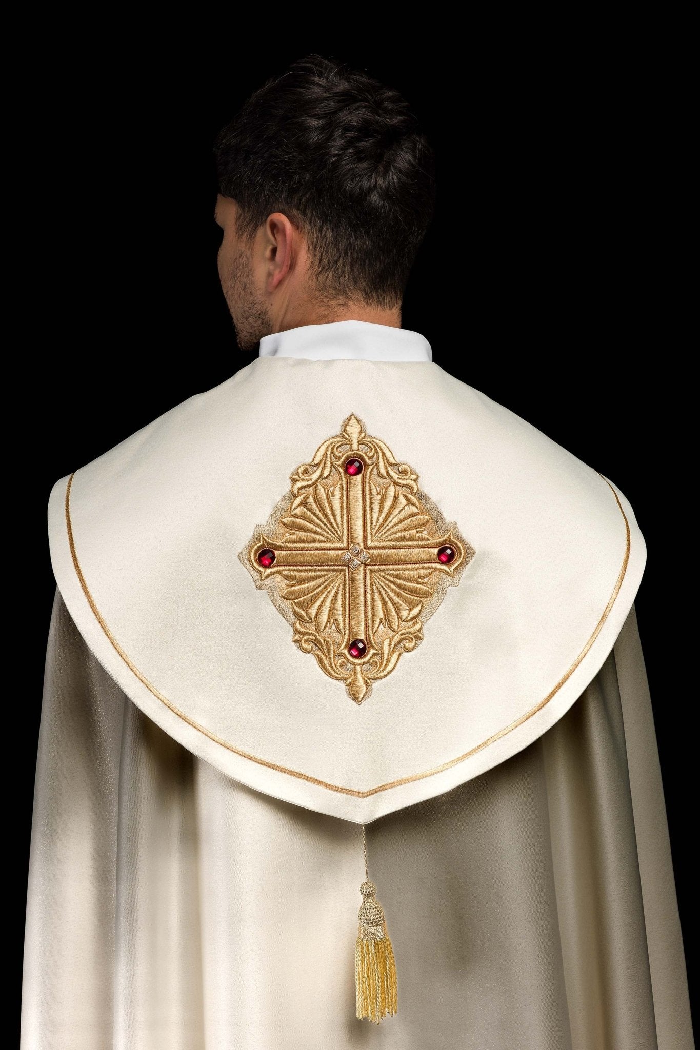 Piviale Liturgico riccamente decorato LE/3010/05 150cm - PERILPRETE.IT