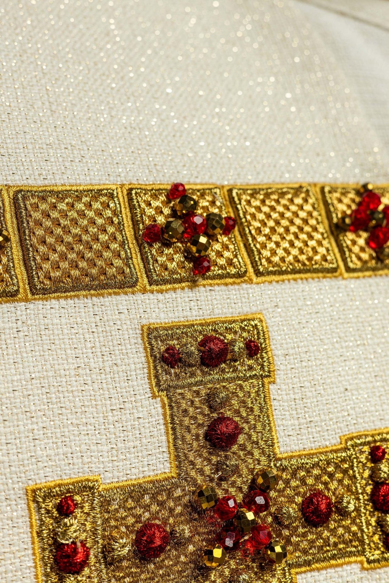 Ręcznie wykonana stuła z naturalnymi kamieniami Handmade 2011