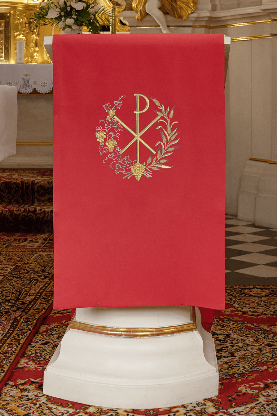 Rosso coprileggio ricamato con motivo PAX KMO/012/02/01 CZERWONY 55*250 - PERILPRETE.IT