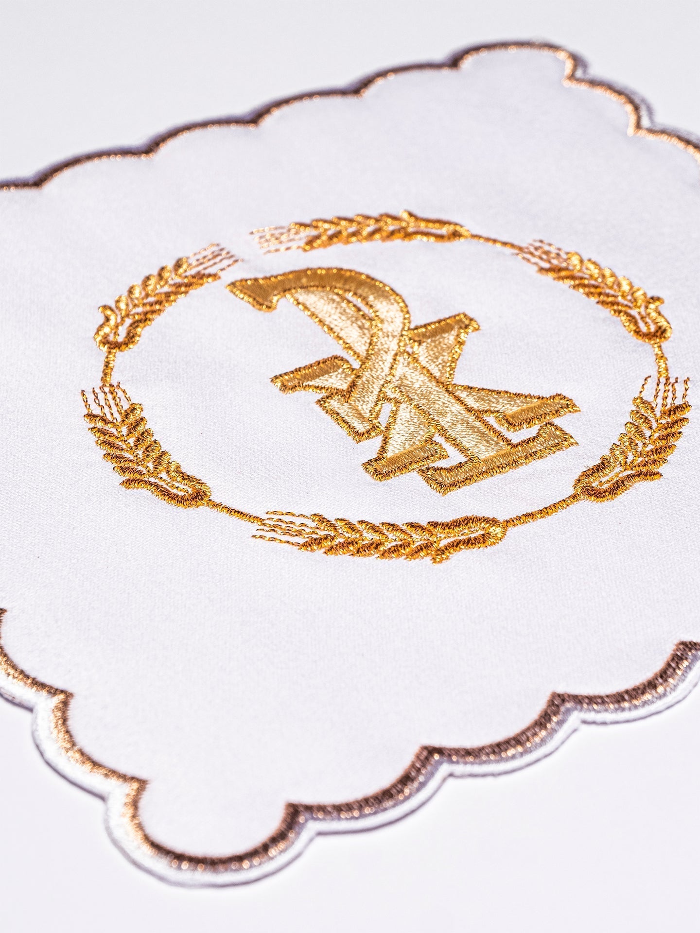 Servizio Messa con ricamo PAX oro KK/054 - PERILPRETE.IT