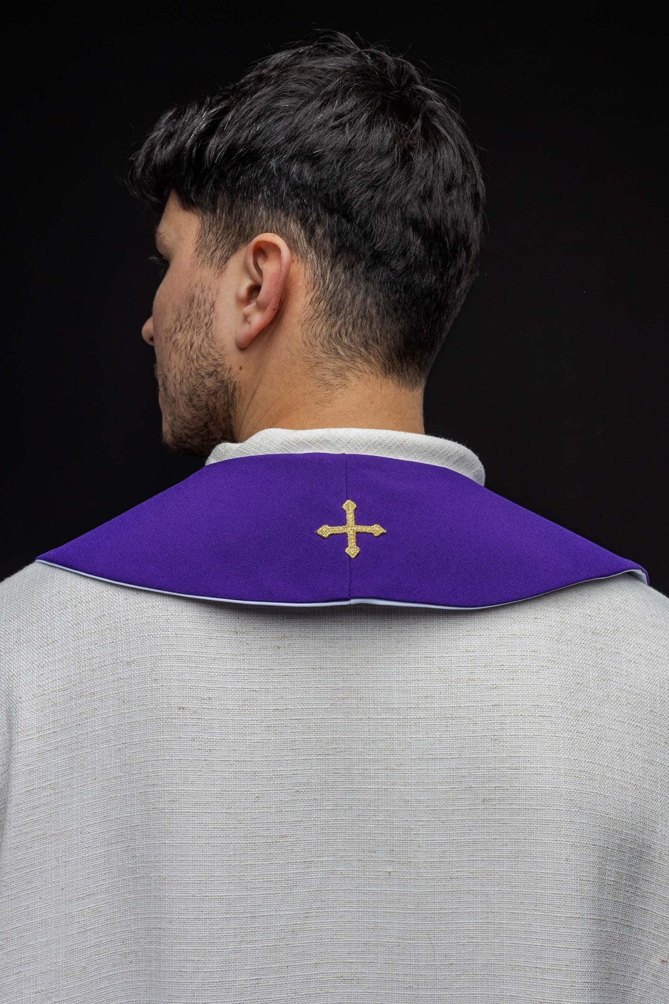 Stola ricamata su due lati IHS viola e bianco KST/053/03 - 04/01 FIOLET - BIAŁY - PERILPRETE.IT