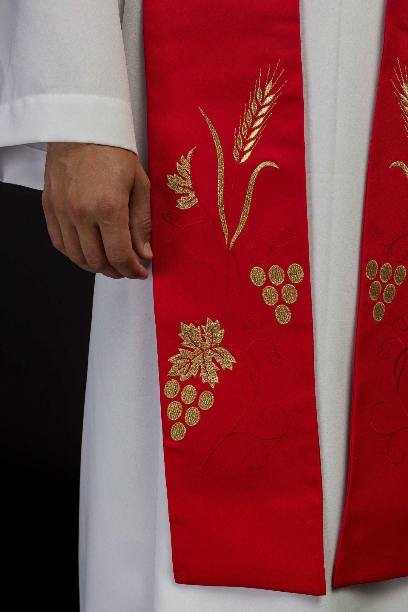 Stola sacerdotale ricamata uva e spighe in colore rosso KST/003/02/01 CZERWONY - PERILPRETE.IT