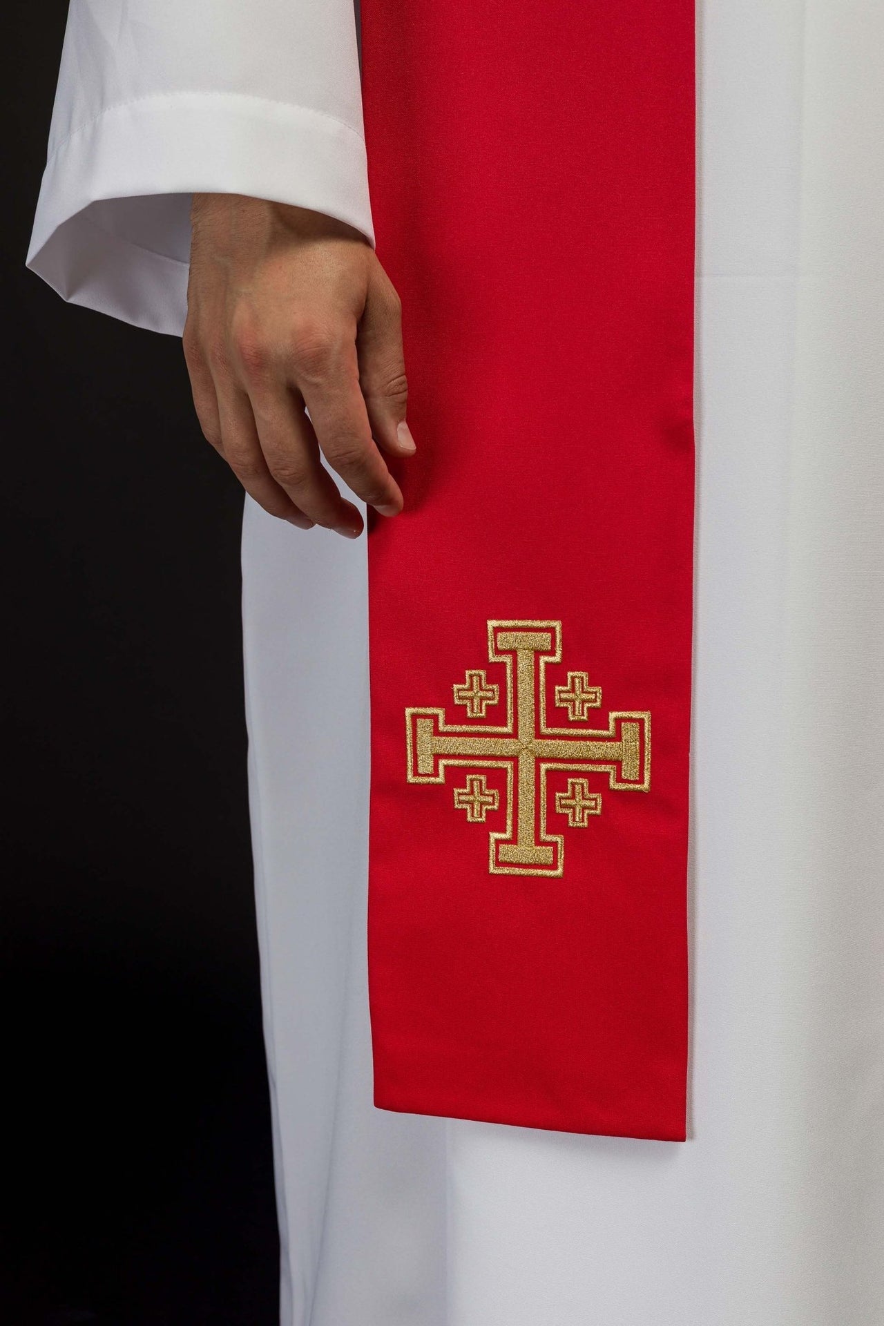 Stuła kapłańska czerwona haftowana Krzyż Jerozolimski