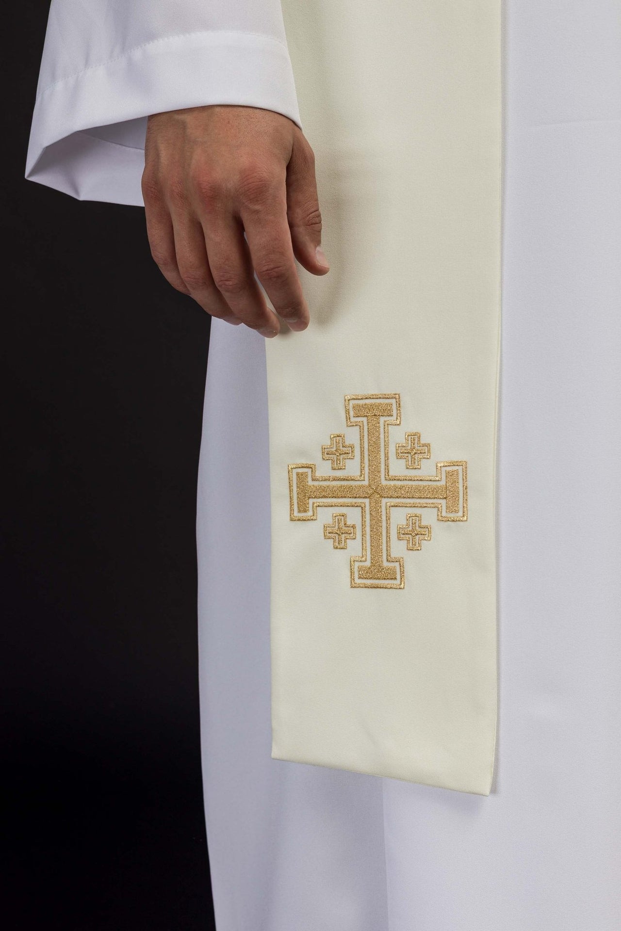 Stuła kapłańska haftowana ecru Krzyż Jerozolimski