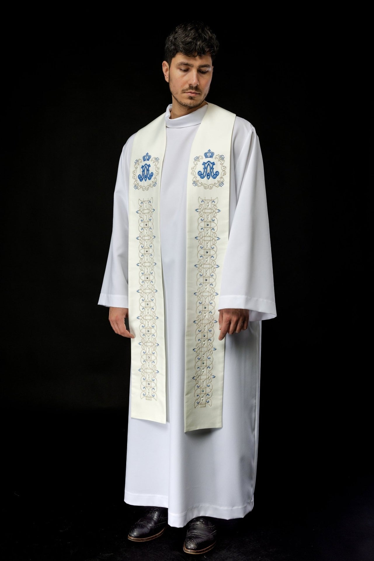 Stuła maryjna haftowana